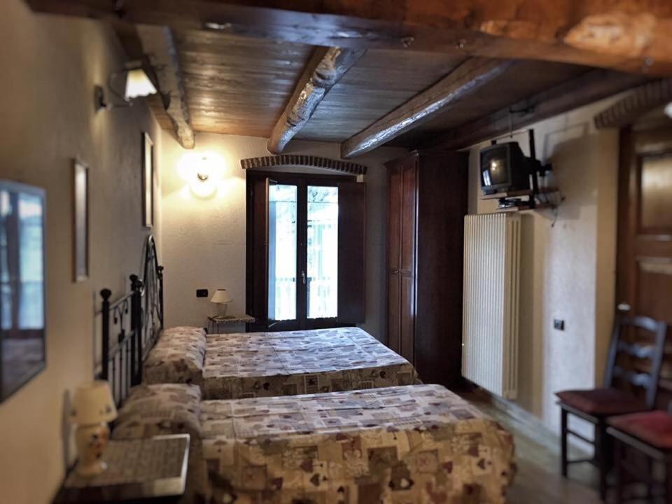 B&B Vinicola23 リモーネ・ピエモンテ エクステリア 写真